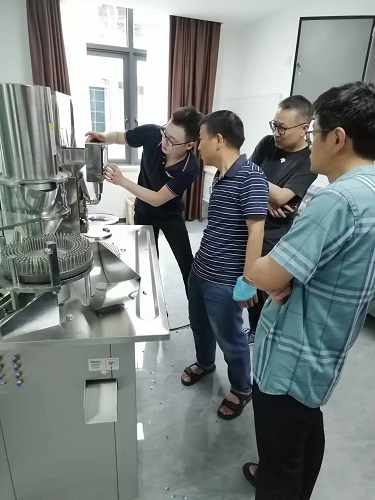 中南藥機|安裝調試：三峽大學生物與制藥學院